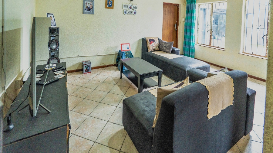 4 Bedroom Property for Sale in Summerville Western Cape